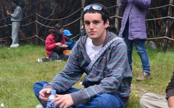 Joven que se suicidó en San Borja sufría de una profunda depresión Joven que se suicidó en San Borja sufría de una profunda depresión