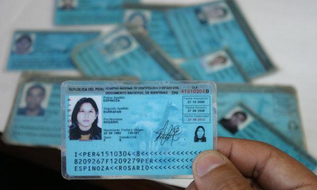 Elecciones de regidores 2013: limeños podrán votar con DNI vencido. Elecciones de regidores 2013: limeños podrán votar con DNI vencido.