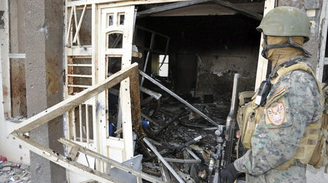 75 presuntos miembros de Al Qaeda mueren al enfrentarse a la policía 75 presuntos miembros de Al Qaeda mueren al enfrentarse a la policía