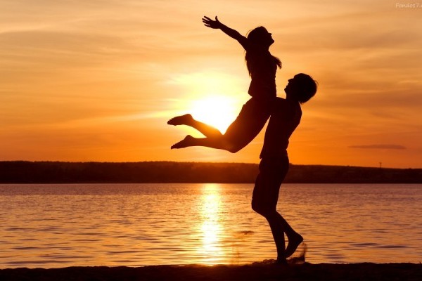 5 señales físicas que indican que un hombre está enamorado 5 señales físicas que indican que un hombre está enamorado