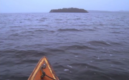 VIDEO: Dos jóvenes paseaban en bote y fueron testigos de este increíble espectáculo de la naturaleza VIDEO: Dos jóvenes paseaban en bote y fueron testigos de este increíble espectáculo de la naturaleza