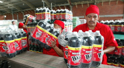 Peruana AJE hace temblar a Coca Cola y Pepsi en Asia Peruana AJE hace temblar a Coca Cola y Pepsi en Asia