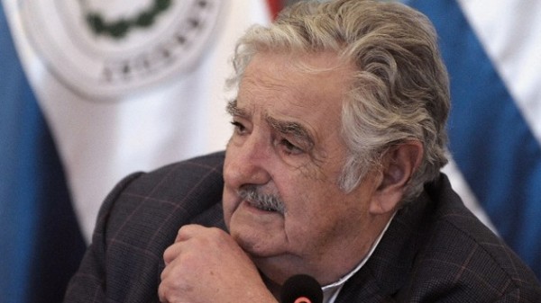 Mujica: “No aceptaría el Nobel de la Paz porque el mundo es una locura”.