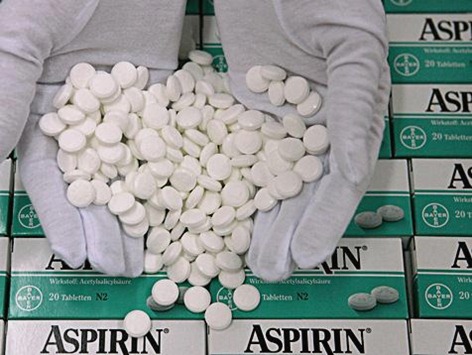 La aspirina es el nombre comercial del ácido acetilsalicílico, el cual es usado como antiinflamatorio y analgésico principalmente.