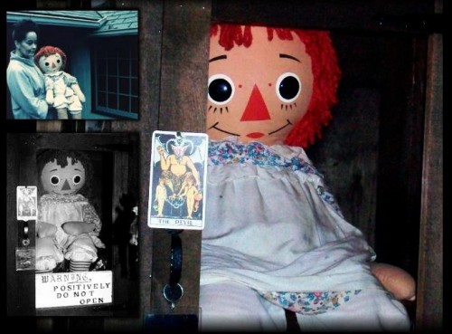 Conoce la historia de Annabelle la muñeca poseída.