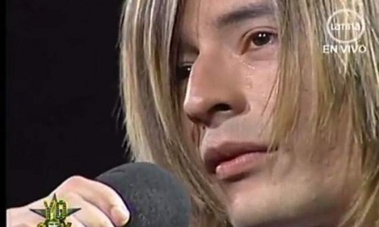 Kurt Cobain peruano es eliminado y se retira furioso.