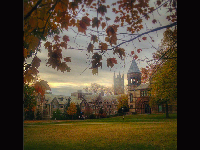 5. Princeton (Estados Unidos)  Según un artículo de la BBC, cuatro de cada cinco millonarios del Reino Unido han pasado por la Universidad, mientras que en el resto del mundo la proporción es dos de cada tres.