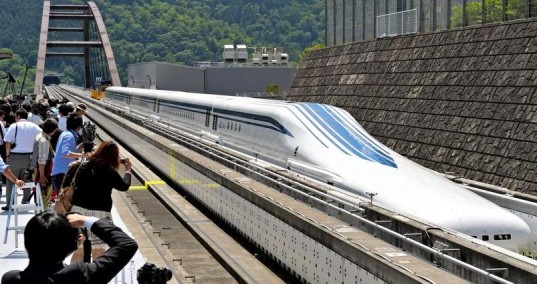 Tren bate record de 603 km/h en Japón 