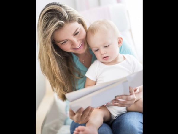 La lectura no es un hábito que se pueda inculcar cuando tu hijo ya creció, sino que se trabaja desde que es tan solo un bebé.