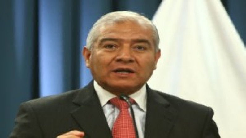 Wilfredo Pedraza ya no es más ministro del Interior