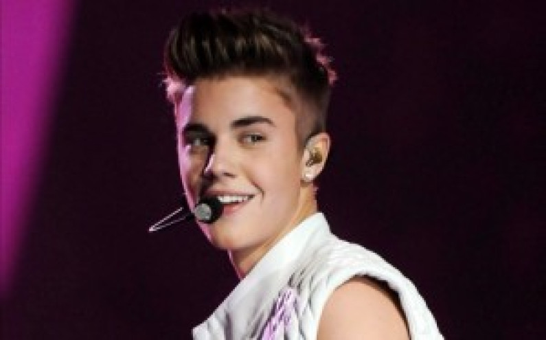 Justin Bieber debe pagar una multa a las autoridades alemanas. ¿Qué fue lo que hizo?