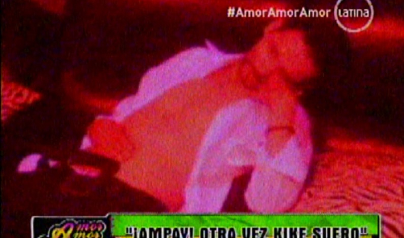 Kike Suero se quedó dormido en karaoke de Carabayllo