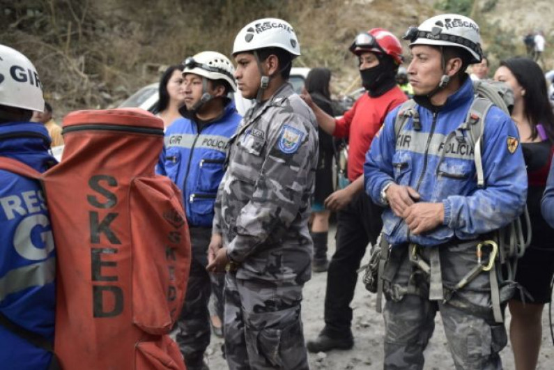 Un sismo deja dos muertos y cuatro desaparecidos en Ecuador
