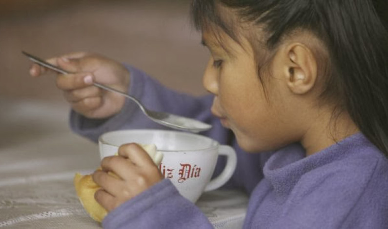 Loreto: Unos 30 niños de nido se intoxican con alimentos de Qali Warma