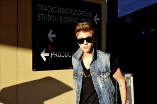 Justin Bieber podría ir preso por realizar grafiti en un hotel en Australia