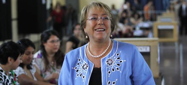 Bachelet anunciará su equipo de gobierno a mediados de enero