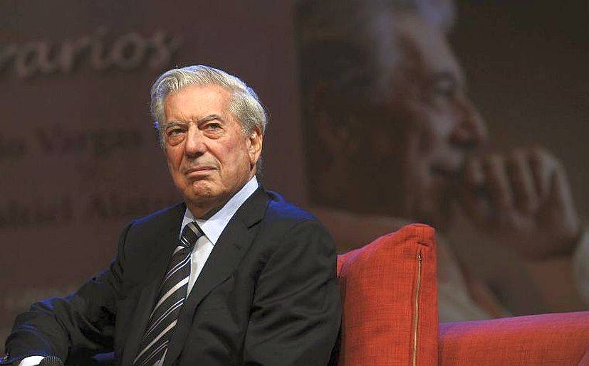 Homenaje a Mario Vargas Llosa en la Casa de la Literatura