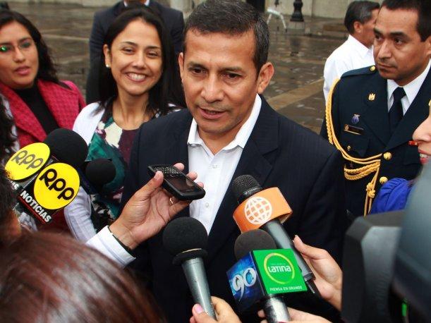 Ollanta Humala jironea y pierde la paciencia con periodista