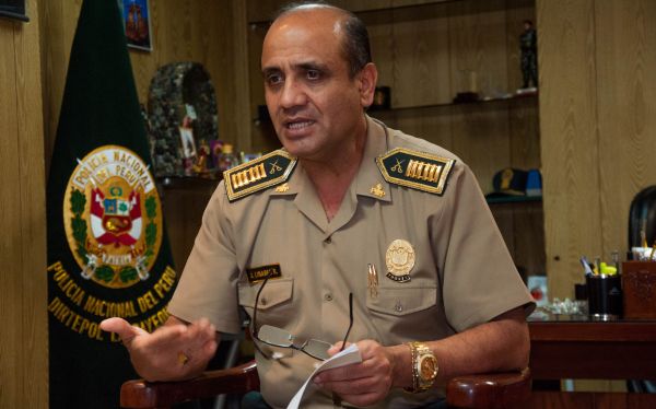 El coronel PNP Jorge Linares es investigado por seis delitos