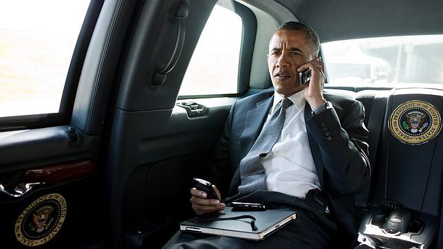 Obama asegura que no le permiten tener un iPhone por «razones de seguridad»