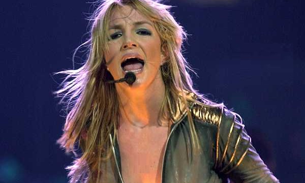 Britney Spears anunció su retiro de los escenarios