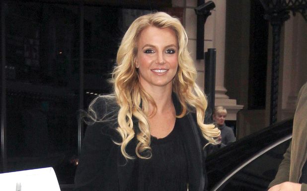Britney Spears alejada de polémicas con su nuevo disco