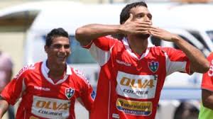 Unión Comercio ganó 2-0 a Sport Huancayo y peleará la baja con Pacífico