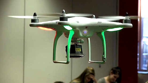 Diseñan un ‘drone’ para ‘cazar’ a los estudiantes belgas que copien en exámenes