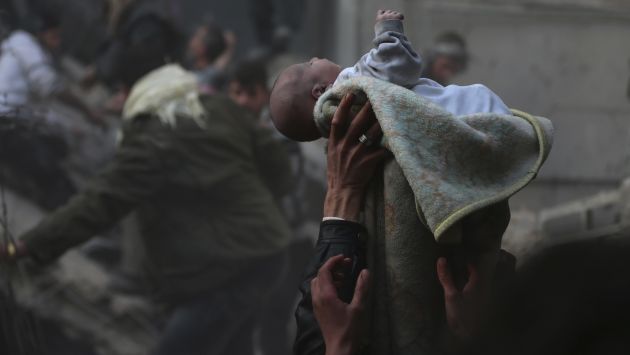 Siria: Rateb Malis, el “bebé milagro” que conmueve al mundo