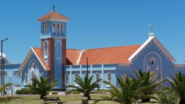 Uruguay: detenidos por tener sexo en la  puerta de una  iglesia