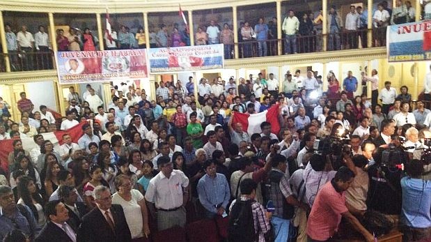 Tacna entonó el Himno Nacional tras el fallo de La Haya
