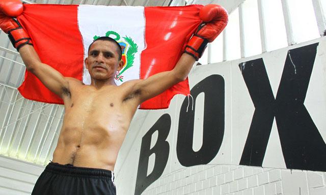 ‘Chiquito’ Rossel defenderá su título mundial de boxeo el 8 de marzo