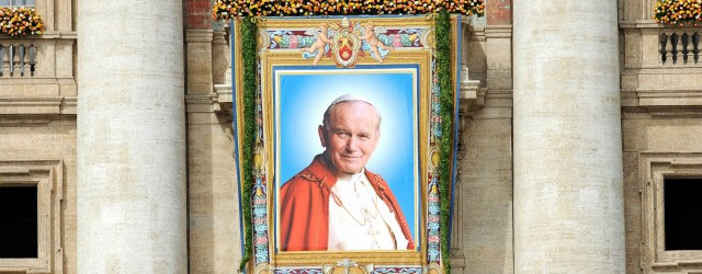 Roban sangre de Juan Pablo II en Italia