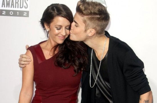 Justin Bieber: su madre pide al mundo que recen por el polémico cantante