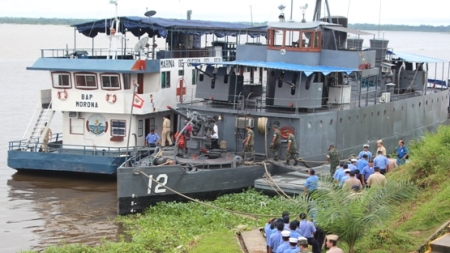 Loreto: ‘Piratas’ asaltan embarcación con 100 turistas a bordo