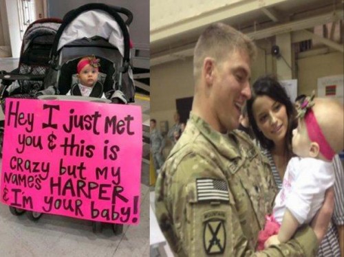 Bebé recibe a su padre de Afganistán con un curioso cartel