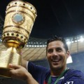 Claudio Pizarro renovaría con el Bayern Munich hasta el 2015. (Reuters)