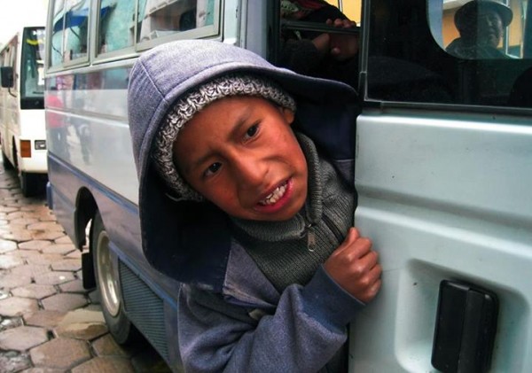 Bolivia aprueba ley que legaliza el trabajo infantil desde los diez años
