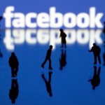 ¿qué hace la red social a sus espaldas?¿qué hace la red social a sus espaldas?