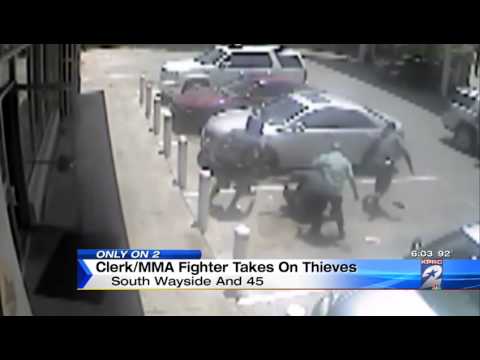 VIDEO: Ladrones reciben golpiza de campeón de artes marciales