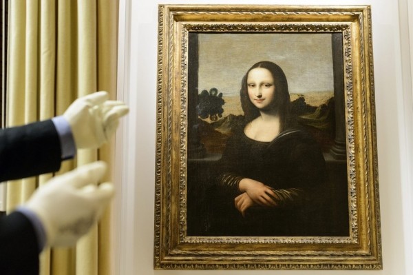 Francia estudia vender ‘La Mona Lisa’ para pagar sus deudas.