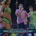 Este vergonzoso momento no pudo soportar la rubia por lo que abandonó el set.