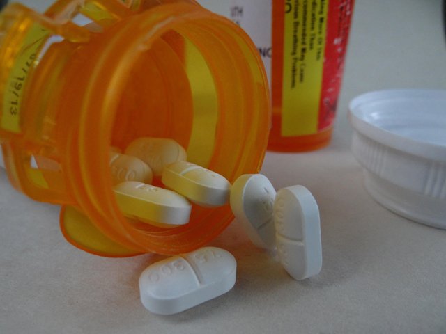 Alertan que altas dosis de ibuprofeno produce riesgo cardiaco