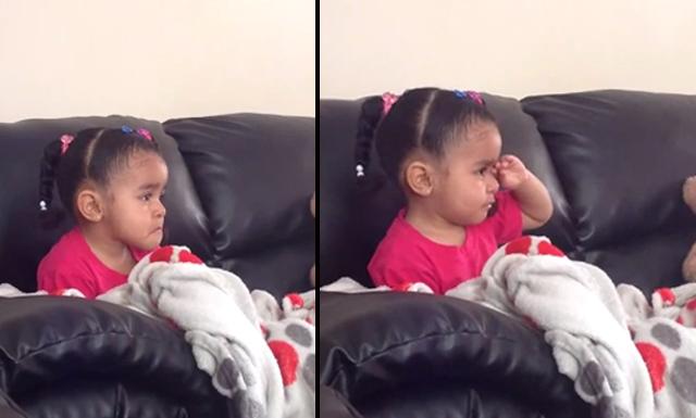 VÍDEO: niña conmueve en redes llorando por la muerte de Mufasa
