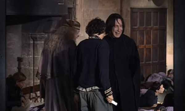 Hemos visto a Severus Snape reír y ya podemos dormir en paz.