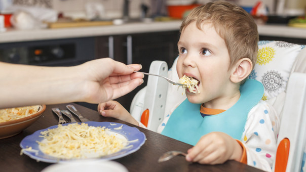 Si tu hijo no quiere comer, esto definitivamente te ayudará